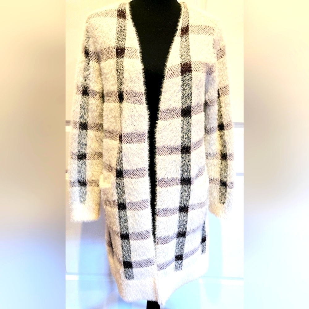 A. BYER Eyelash Long Coatigan Winter White Black & Cranberry Large Plaid sz Lg